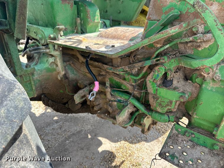 image for item EQ4893 1967 John Deere 4020 tractor