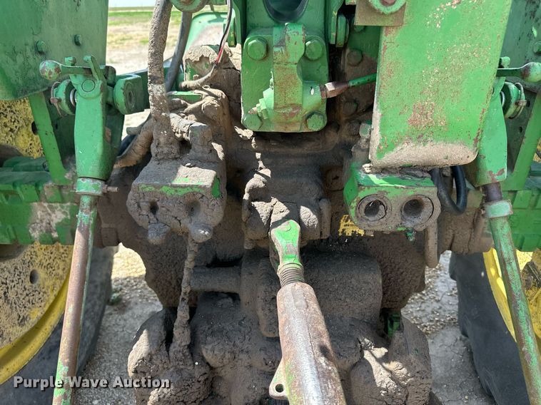 image for item EQ4893 1967 John Deere 4020 tractor