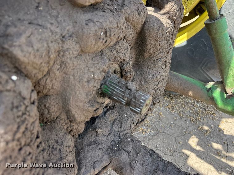 image for item EQ4893 1967 John Deere 4020 tractor