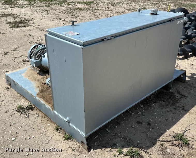 image for item EQ4896 Fuel tank