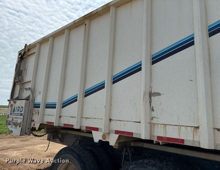 image for item EQ4922 Laird SB-1300 silage bed