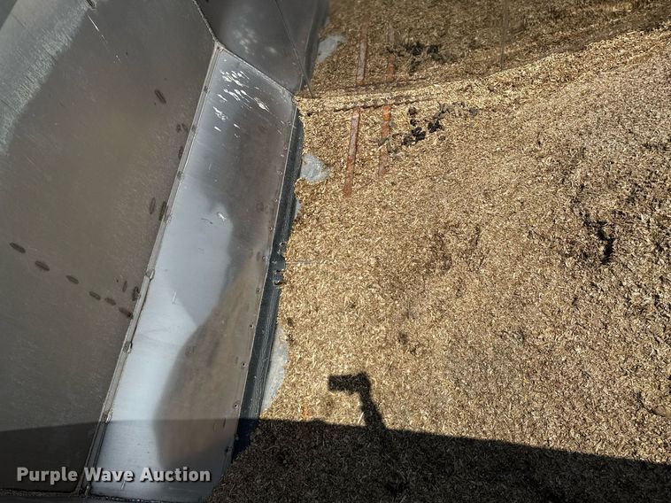 image for item EQ4922 Laird SB-1300 silage bed