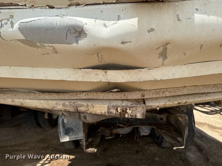 image for item EQ4922 Laird SB-1300 silage bed