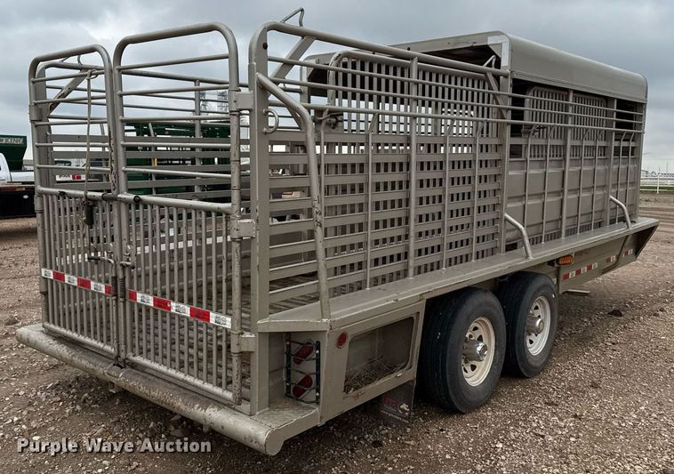 image for item EQ4925 2019 GR Trailers STH6820W14LNHR livestock trailer