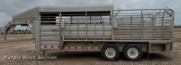 image for item EQ4925 2019 GR Trailers STH6820W14LNHR livestock trailer
