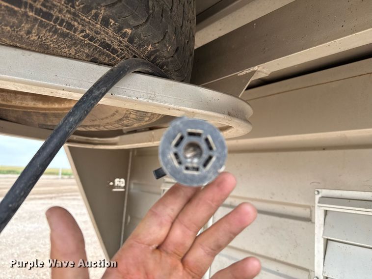 image for item EQ4925 2019 GR Trailers STH6820W14LNHR livestock trailer