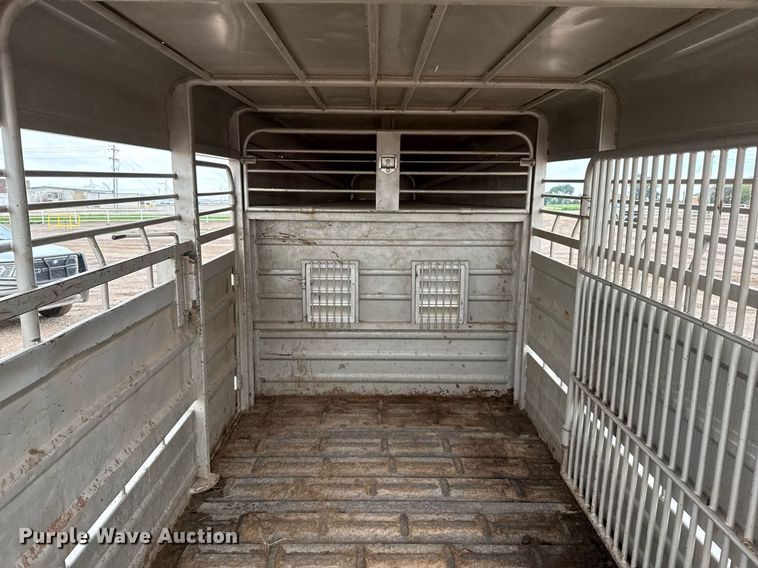image for item EQ4925 2019 GR Trailers STH6820W14LNHR livestock trailer