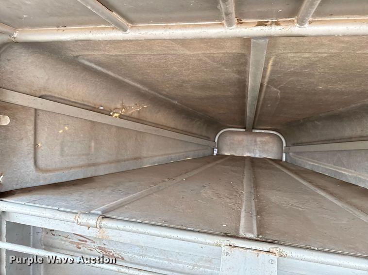 image for item EQ4925 2019 GR Trailers STH6820W14LNHR livestock trailer