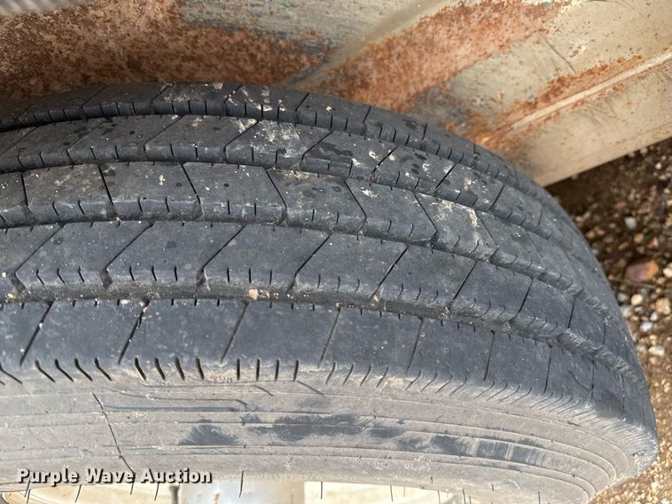 image for item EQ4925 2019 GR Trailers STH6820W14LNHR livestock trailer