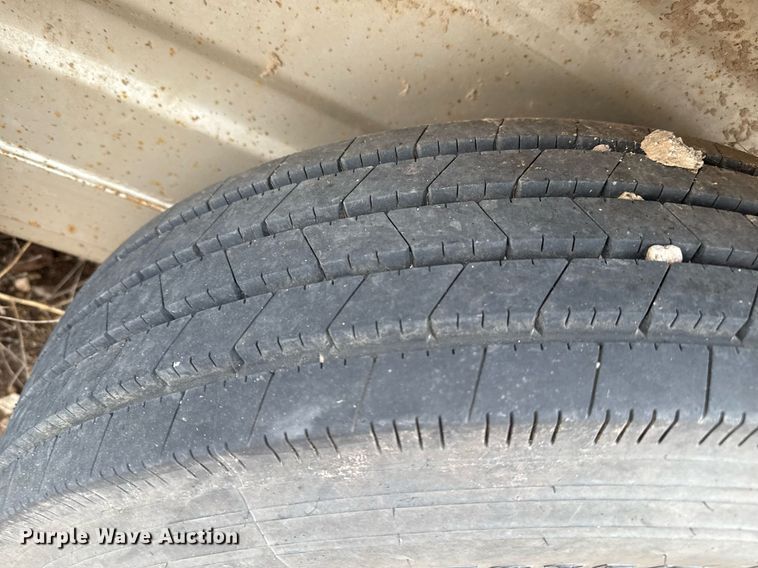 image for item EQ4925 2019 GR Trailers STH6820W14LNHR livestock trailer