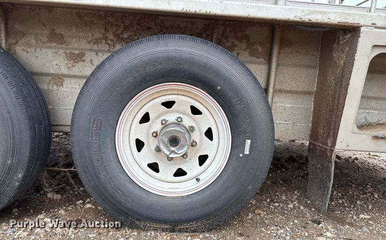 image for item EQ4925 2019 GR Trailers STH6820W14LNHR livestock trailer