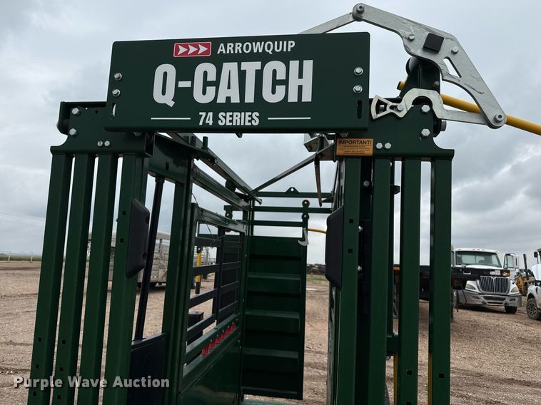 image for item EQ4926 Arrowquip Q-Catch 74 Series livestock chute