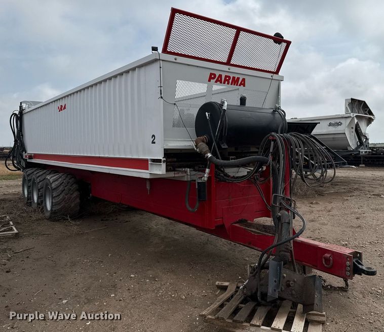 image for item EQ4936 Parma manure spreader