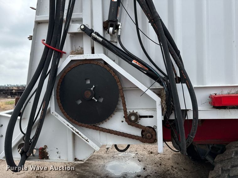 image for item EQ4936 Parma manure spreader