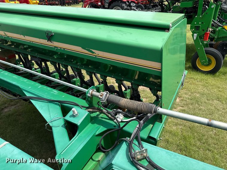 image for item EQ4940 2013 Great Plains 3S-4000 HDF grain drill