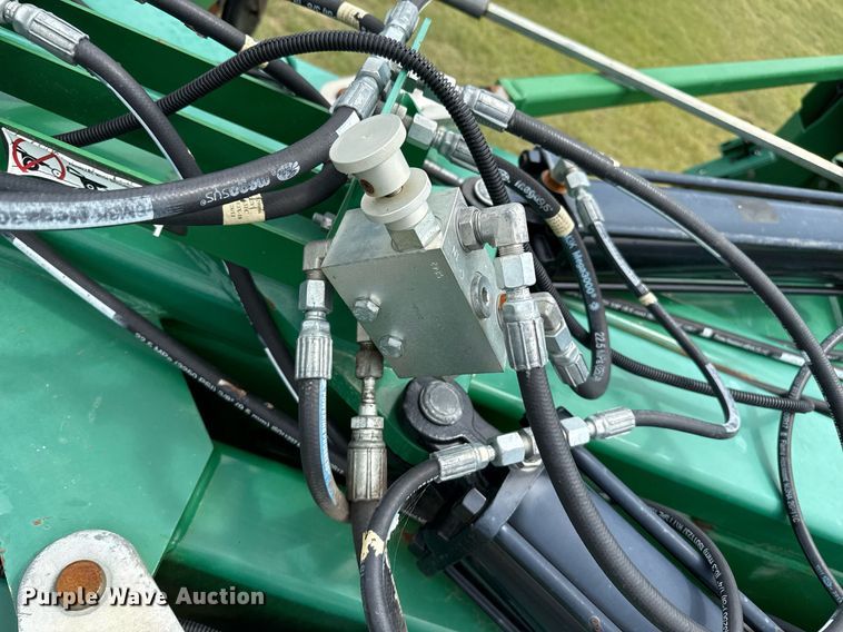 image for item EQ4940 2013 Great Plains 3S-4000 HDF grain drill