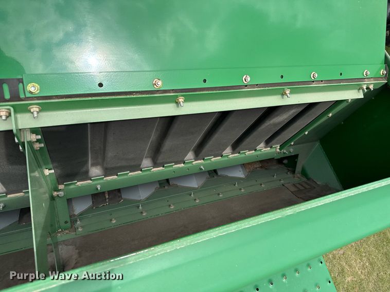 image for item EQ4940 2013 Great Plains 3S-4000 HDF grain drill