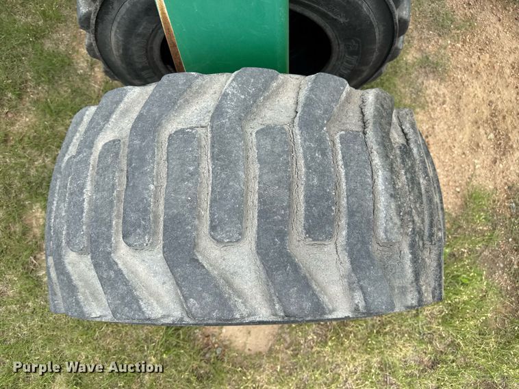 image for item EQ4940 2013 Great Plains 3S-4000 HDF grain drill