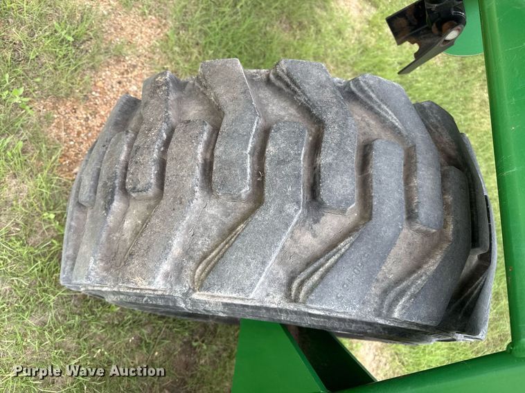 image for item EQ4940 2013 Great Plains 3S-4000 HDF grain drill