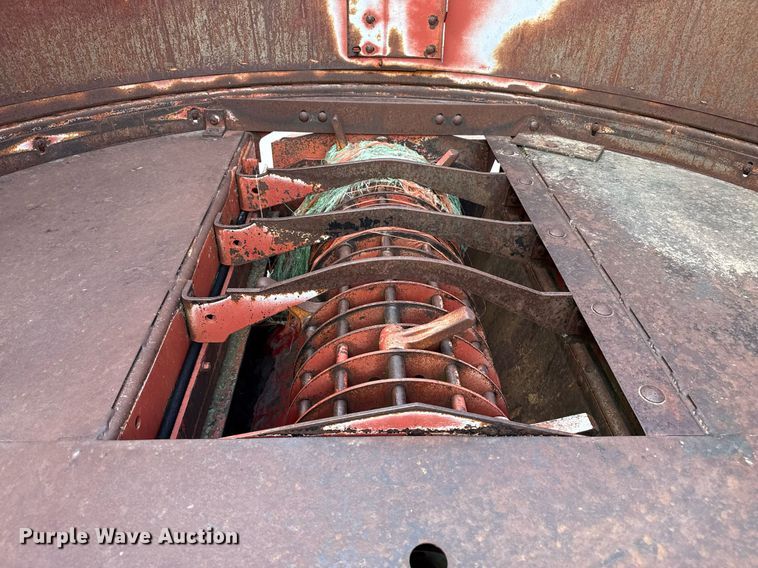 image for item EQ4941 Case IH 8610 bale processor