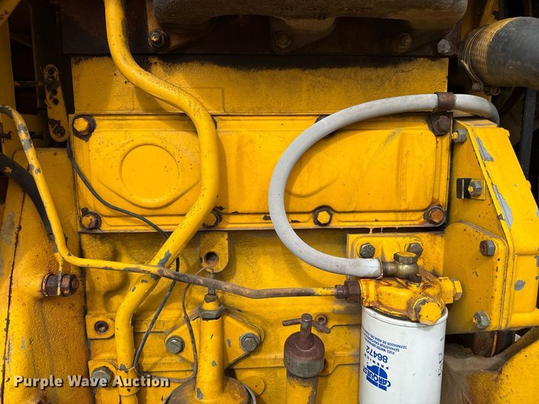 image for item EQ4942 1991 Case IH 495 tractor