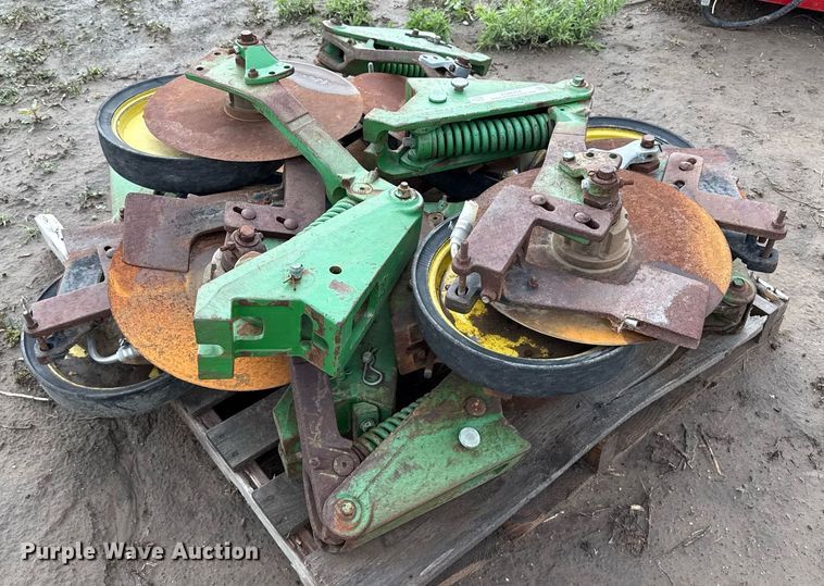 image for item EQ4953 (8) coulters