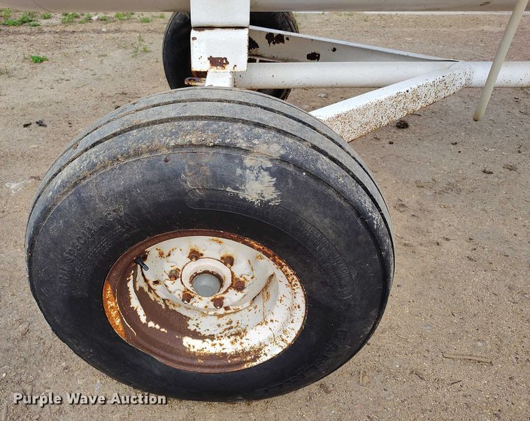 image for item IP9613 1979 Trinity NH3 tank trailer