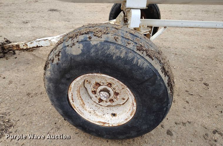 image for item IP9613 1979 Trinity NH3 tank trailer