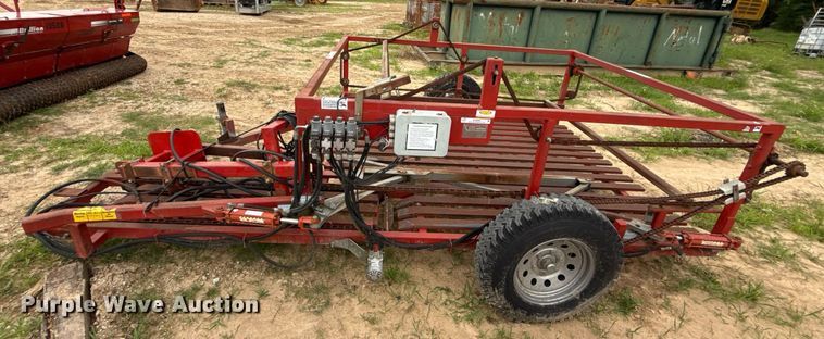 image for item ND9994 Steffen Systems 950 bale accumulator