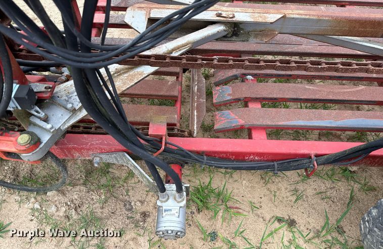 image for item ND9994 Steffen Systems 950 bale accumulator