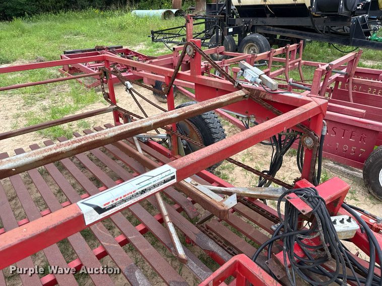 image for item ND9994 Steffen Systems 950 bale accumulator