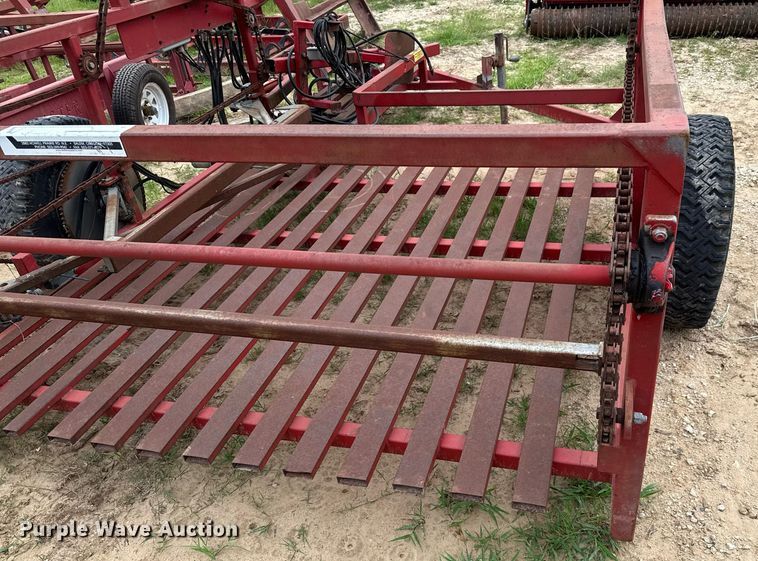 image for item ND9994 Steffen Systems 950 bale accumulator