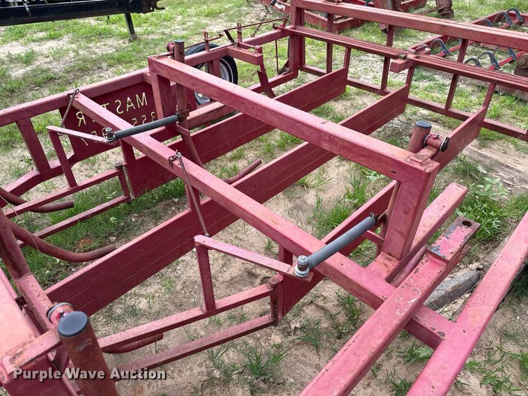 image for item ND9995 Hay Master bale accumulator