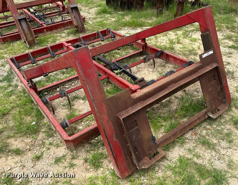 image for item ND9998 Steffen Systems 5508 skid steer bale accumulator grapple