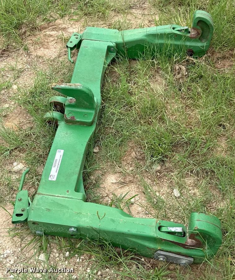 image for item ND9999 John Deere three point quick attach