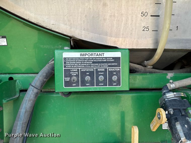 image for item YA0605 2010 John Deere 4930 sprayer