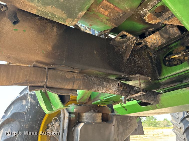 image for item YA0605 2010 John Deere 4930 sprayer