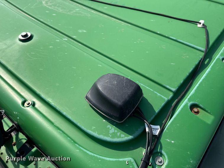 image for item YA0605 2010 John Deere 4930 sprayer