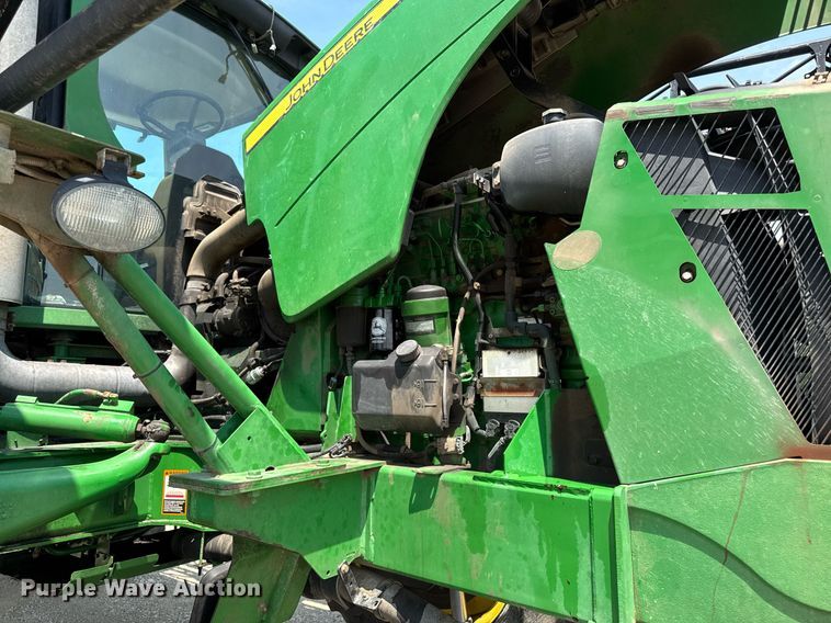 image for item YA0605 2010 John Deere 4930 sprayer