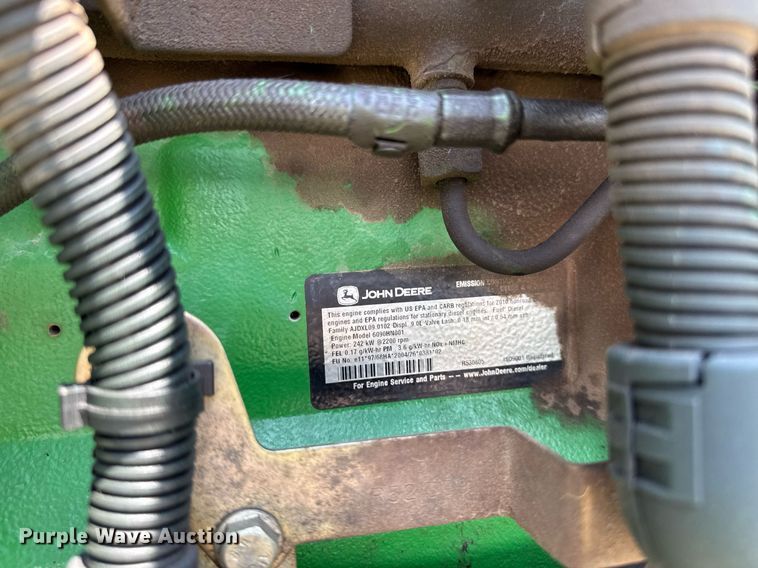 image for item YA0605 2010 John Deere 4930 sprayer