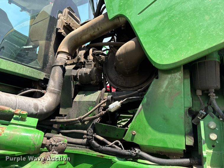 image for item YA0605 2010 John Deere 4930 sprayer