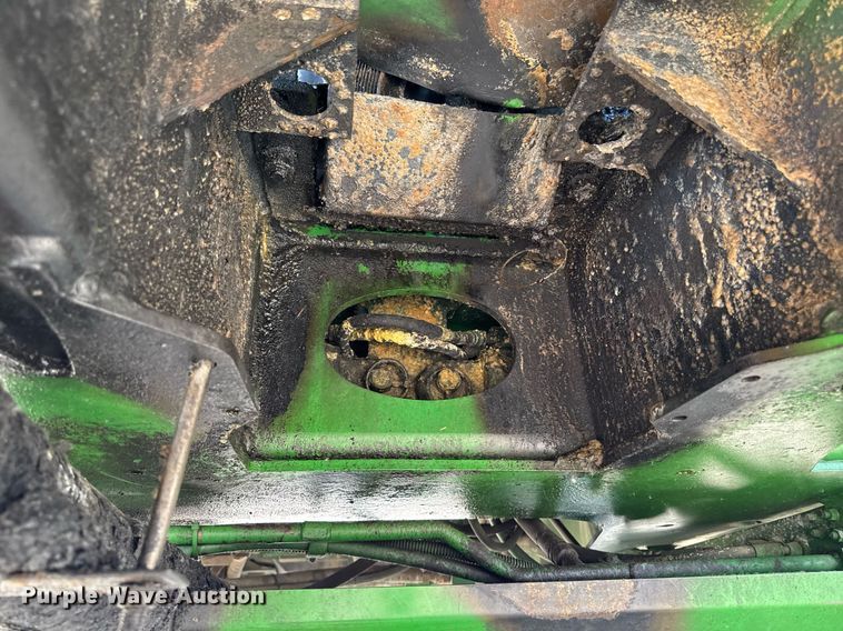 image for item YA0605 2010 John Deere 4930 sprayer