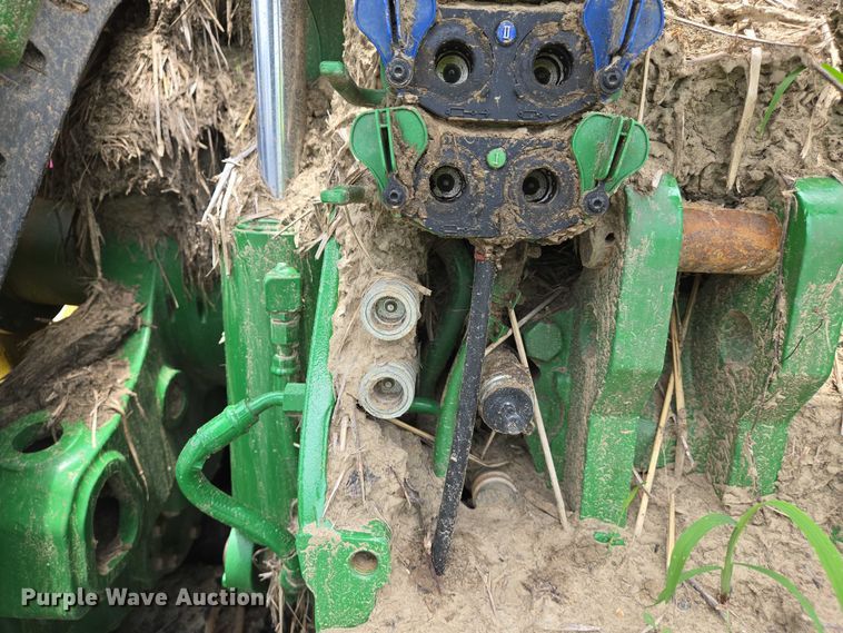 image for item YA0620 2023 John Deere  8RX 340 MFWD tractor