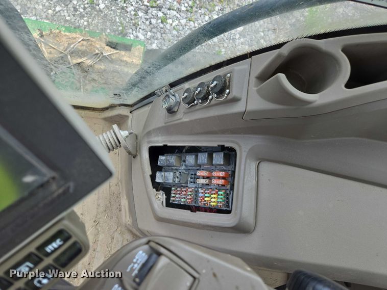 image for item YA0620 2023 John Deere  8RX 340 MFWD tractor