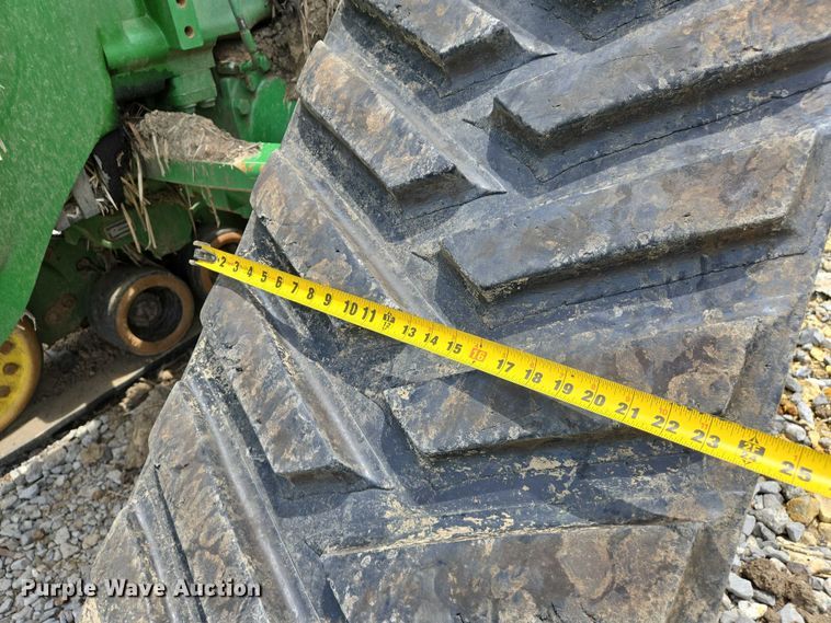 image for item YA0620 2023 John Deere  8RX 340 MFWD tractor