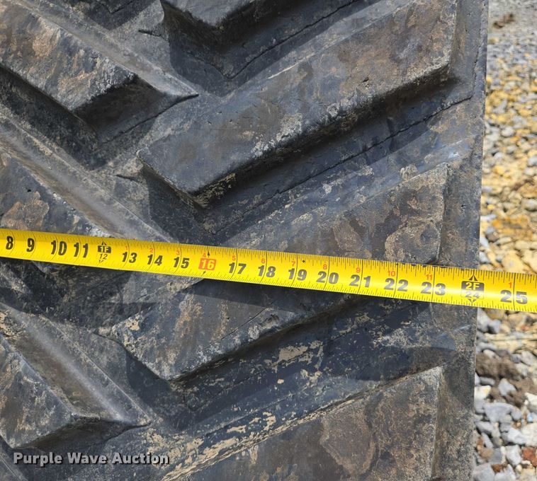 image for item YA0620 2023 John Deere  8RX 340 MFWD tractor