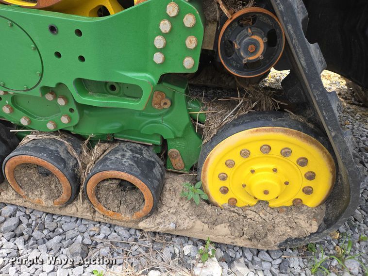 image for item YA0620 2023 John Deere  8RX 340 MFWD tractor