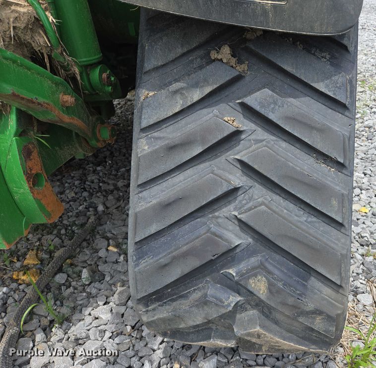 image for item YA0620 2023 John Deere  8RX 340 MFWD tractor