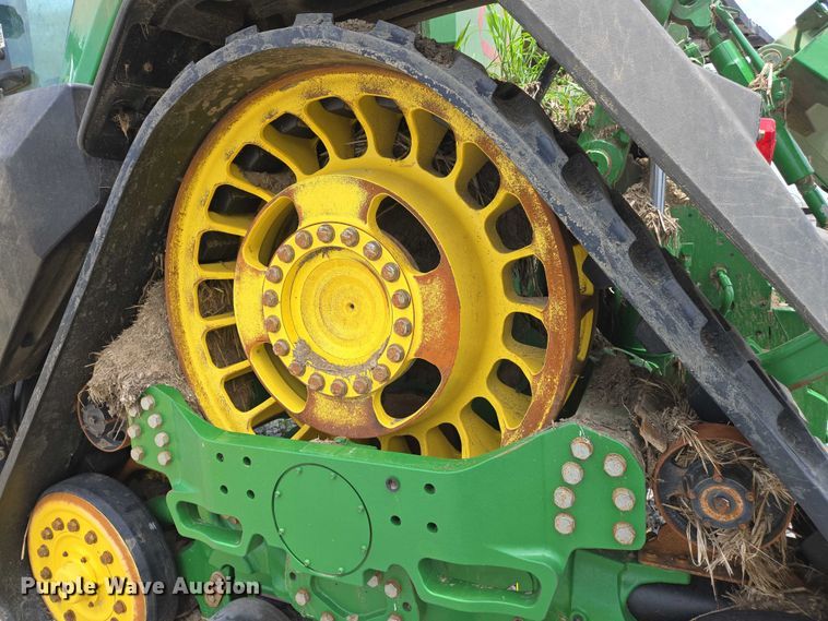 image for item YA0620 2023 John Deere  8RX 340 MFWD tractor