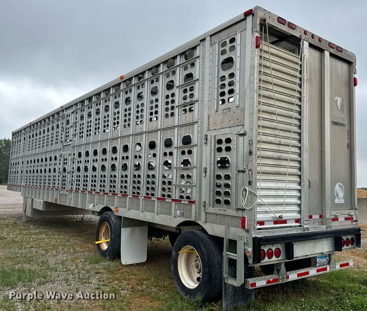 image for item DI9011 2006 Wilson PSADL-400P livestock trailer